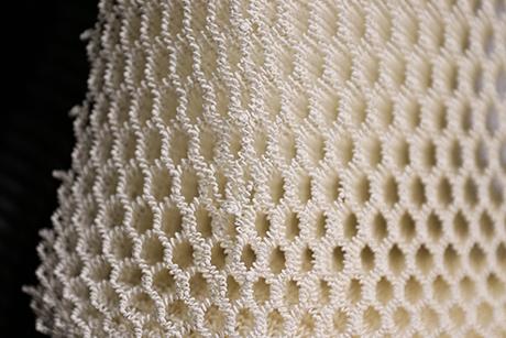 New general law governs fracture energy of networks across materials and length scales